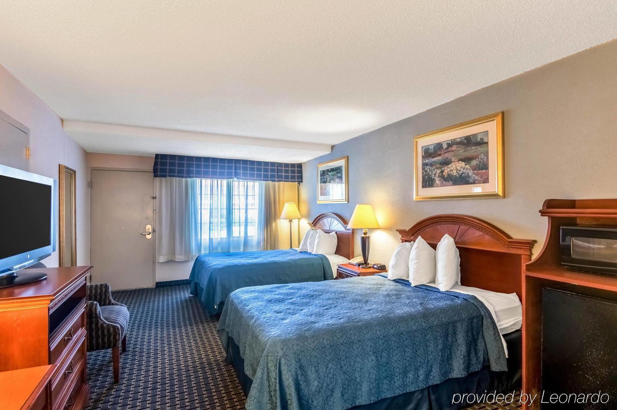 דנטון Texas Inn & Suites מראה חיצוני תמונה