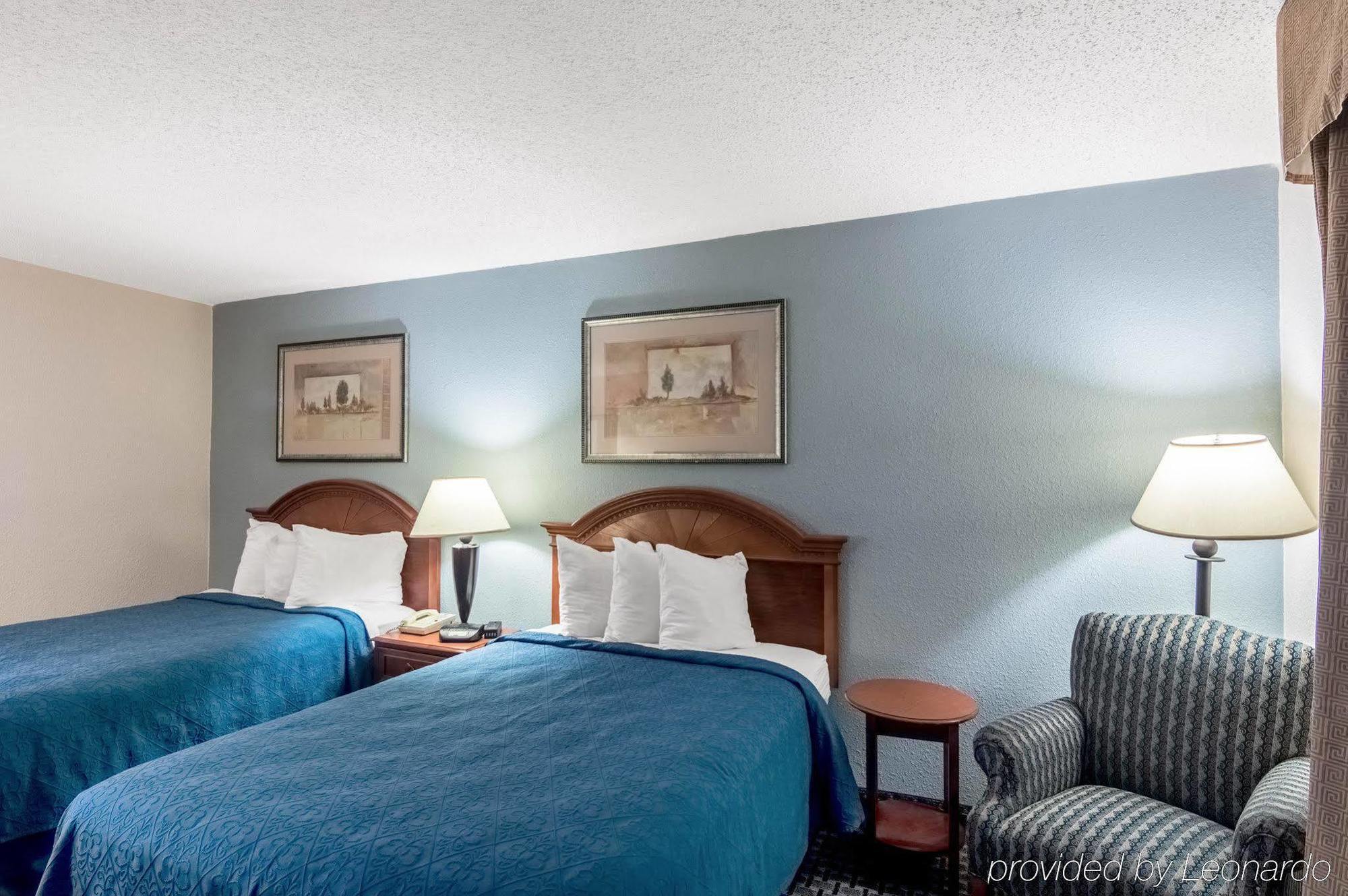 דנטון Texas Inn & Suites מראה חיצוני תמונה