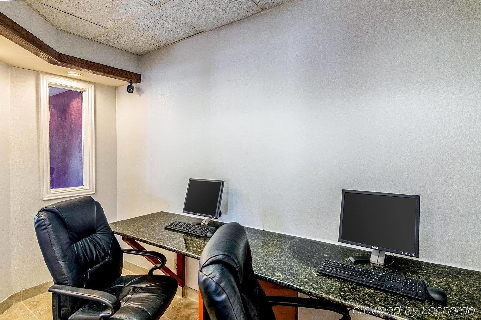 דנטון Texas Inn & Suites מראה חיצוני תמונה