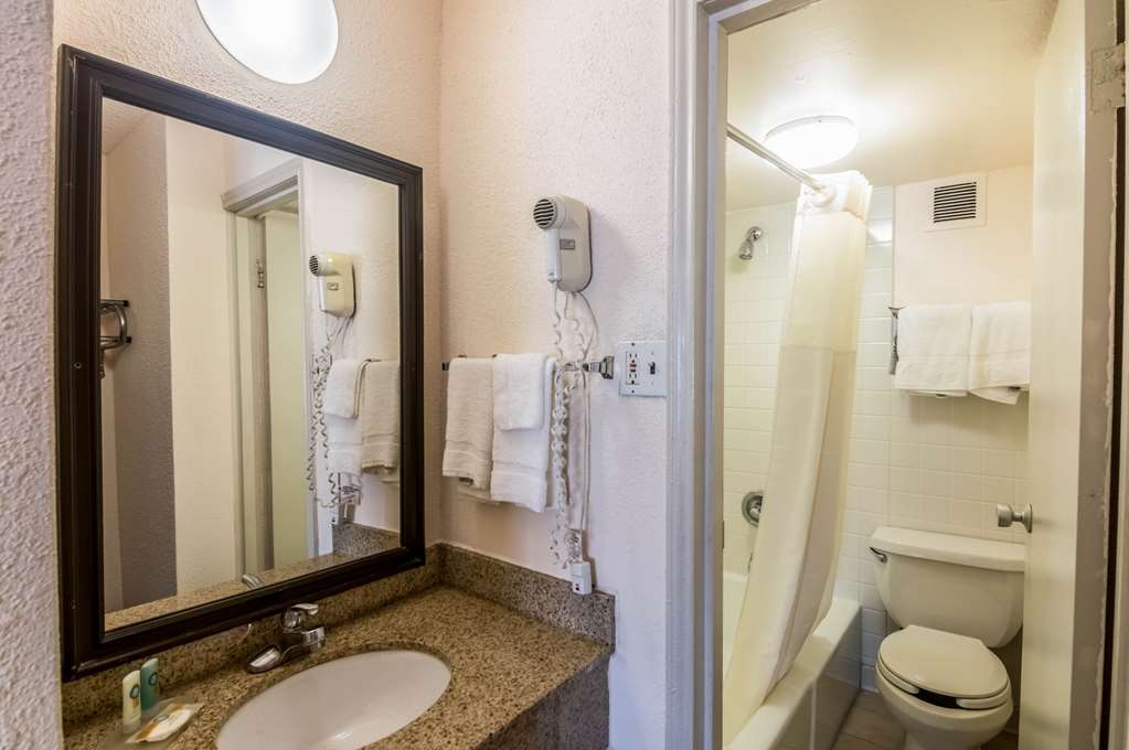 דנטון Texas Inn & Suites חדר תמונה